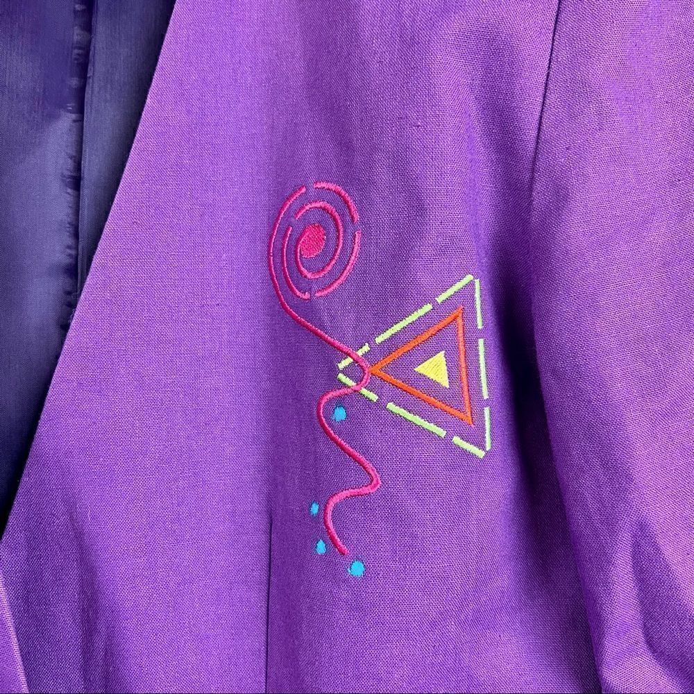 Vintage 90s Althuser Grape/Violet Geometric Shape Embroidered Funky Blazer M - Picture 10 of 13